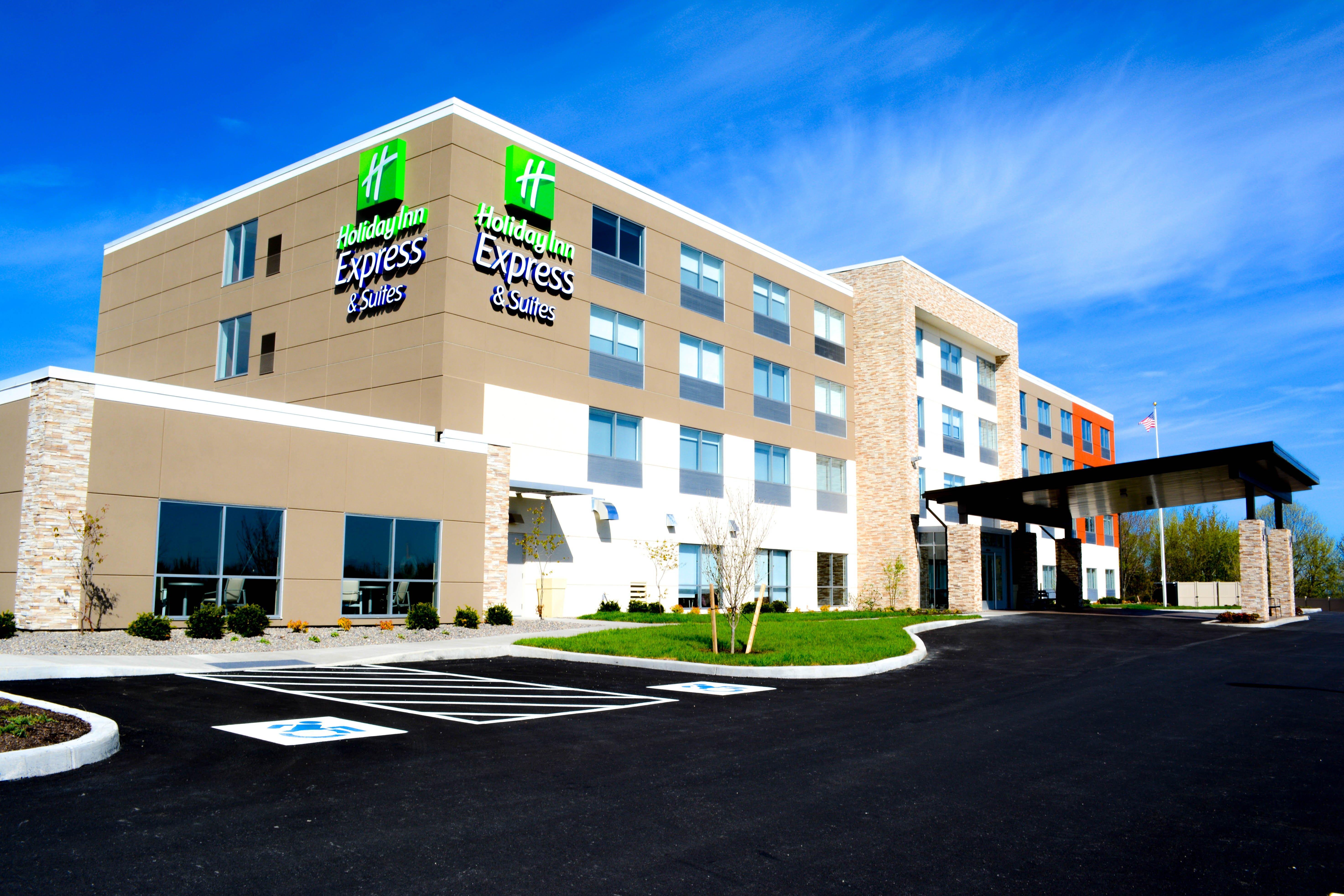 Holiday Inn Express & Suites Oswego By Ihg Экстерьер фото
