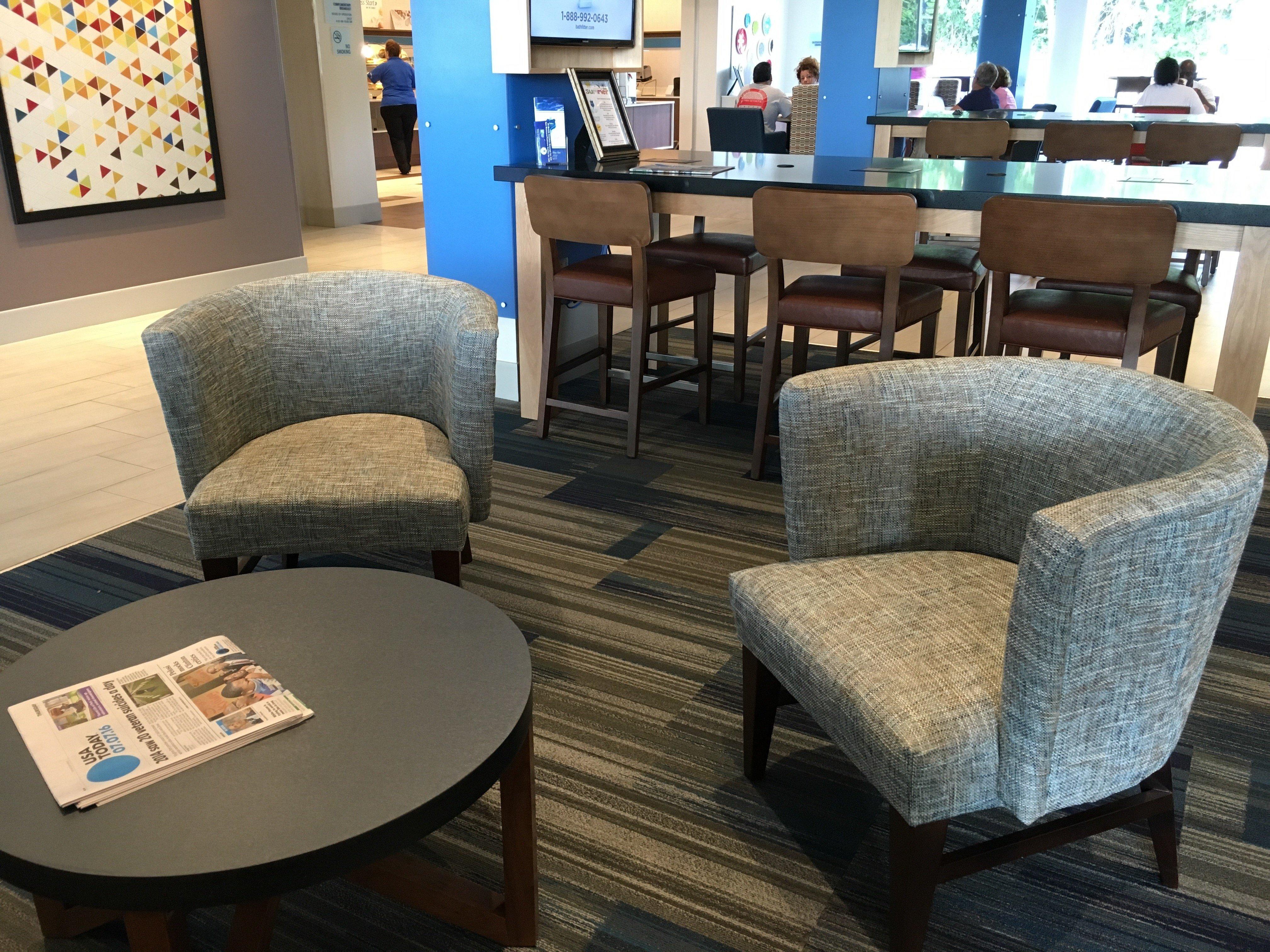 Holiday Inn Express & Suites Oswego By Ihg Экстерьер фото